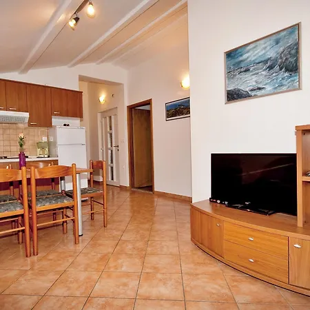 Apartment Snjezana